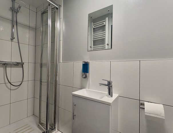 Shower room walk in shower